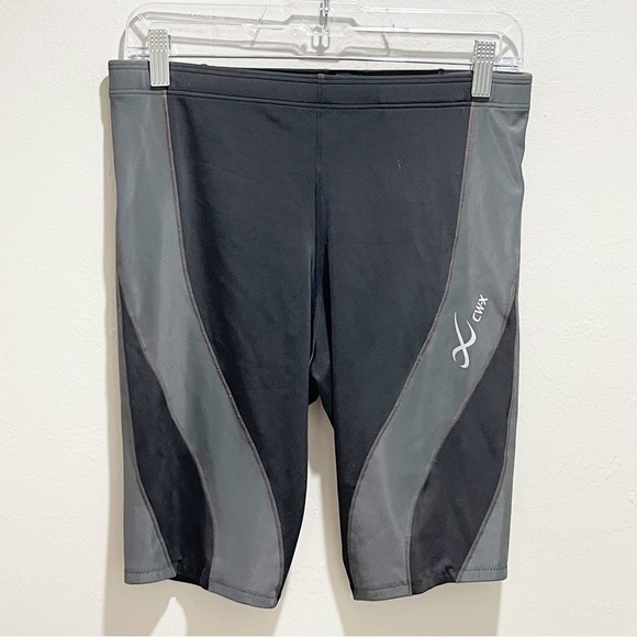 CW-X Women’s Endurance Generator Joint & Muscle Support Compression Shorts Sz L - Picture 1 of 9
